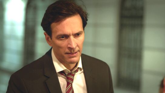 Álvaro pilla a César y a Amanda besándose… ¡y estalla contra ellos!