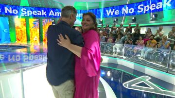 Charo Reina y Javi Mora bailan pegados en La Pista… ¡a ritmo de ‘We no speak americano’!
