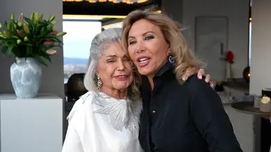 Norma Duval arropa a Beatriz de Orleans en su gran noche y se confiesa sobre ser una Norma Duval arropa a Beatriz de Orleans en su gran noche y se confiesa sobre ser una