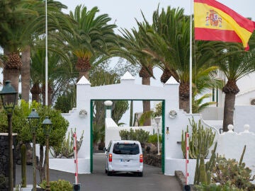 Pedro Sánchez inicia sus vacaciones en Lanzarote con su familia