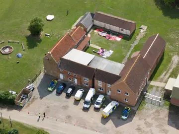 Imagen aérea del campamento Imagen aérea del campamento