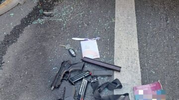 Efectivos intervenidos en una actuación de la Policía Local de Mijas.