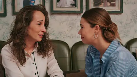 Esme y Seyran Esme y Seyran