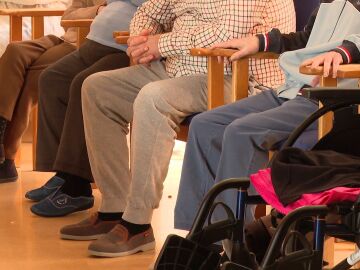 Ancianos en una residencia
