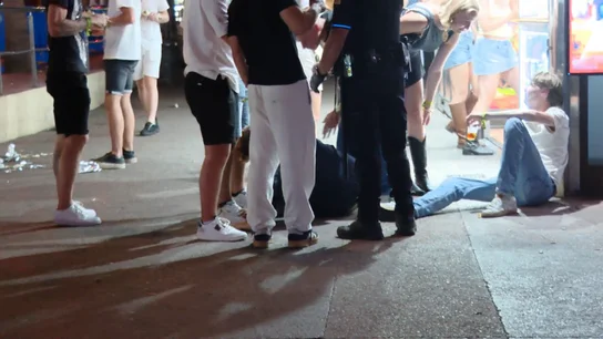 Refuerzo nocturno en Lloret: más seguridad y respeto con 18 nuevos auxiliares de ocio Refuerzo nocturno en Lloret: más seguridad y respeto con 18 nuevos auxiliares de ocio