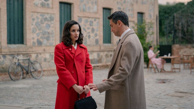 Avance semanal de Sueños de libertad: Begoña desvela su pasado a Gabriel...¡y  pasa su primera noche con él!