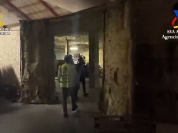 Operación de la Guardia Civil en colaboración con el Servicio de Vigilancia Aduanera de la Agencia Tributaria en la que han sido liberadas 18 personas