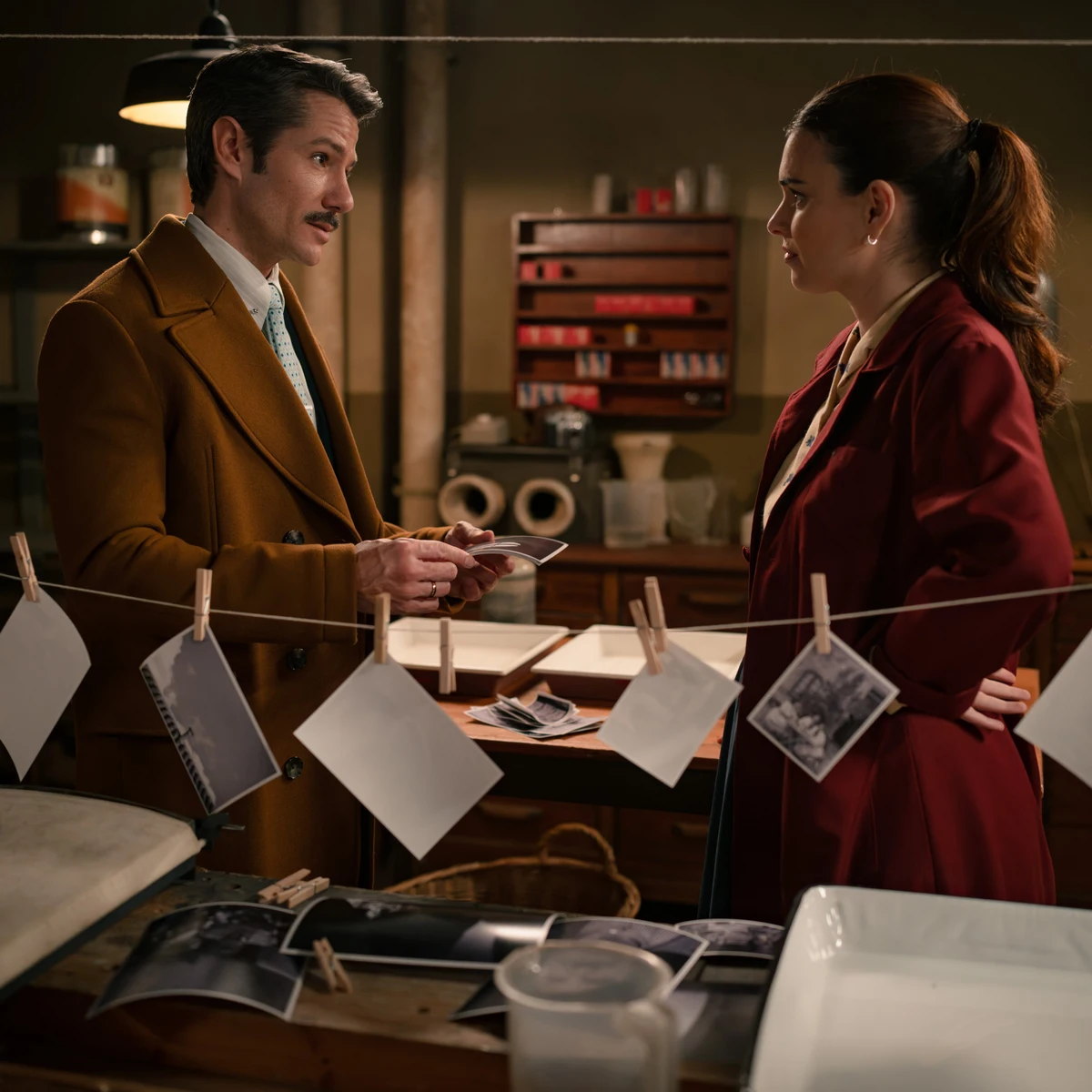 Avance semanal de Sueños de libertad: Begoña desvela su pasado a Gabriel...¡y pasa su primera noche con él!