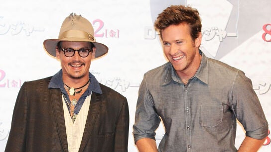 Johnny Depp y Armie Hammer durante la promoci&oacute;n de El llanero solitario