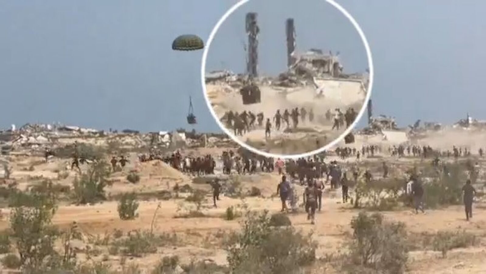 VÍDEO: Un adolescente acaba aplastado por un paquete de ayuda humanitaria en Gaza