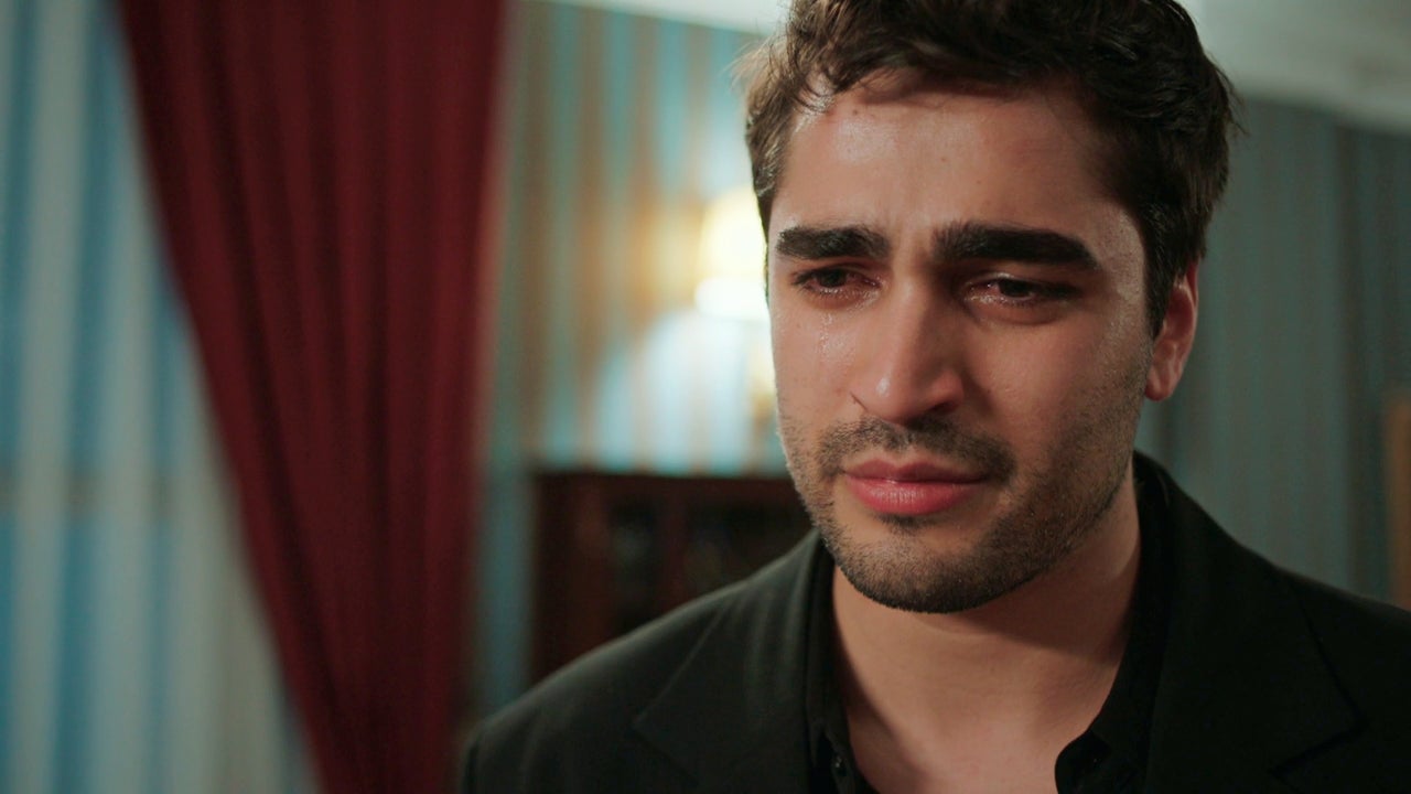 ¡Sin escapatoria! Esta noche, Halis obliga a Ferit a dejar a Seyran y casarse con Pelin ¡Sin escapatoria! Esta noche, Halis obliga a Ferit a dejar a Seyran y casarse con Pelin