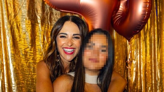 Paula Echevarr&iacute;a y su hija Daniella