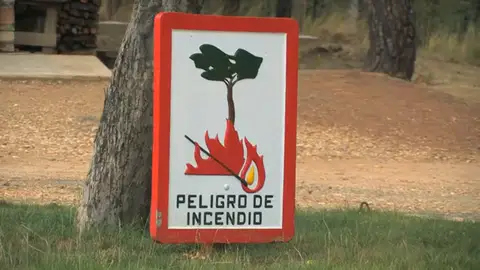 ¿Cómo proteger ti casa del fuego forestal? ¿Cómo proteger ti casa del fuego forestal?
