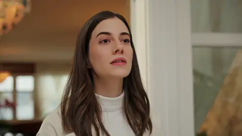 “¡Tú no entras, Kazim!”: Suna toma el control y destierra a su padre de la mansión Korhan “¡Tú no entras, Kazim!”: Suna toma el control y destierra a su padre de la mansión Korhan