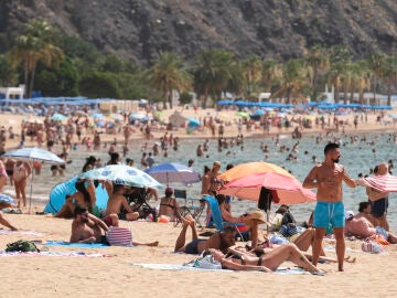 Una playa de Canarias Una playa de Canarias