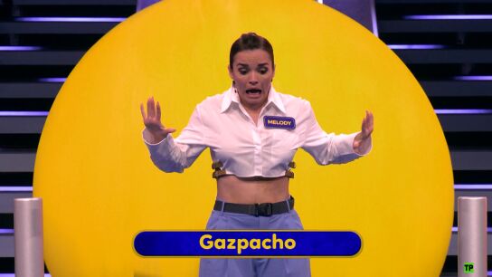 Descubre la mec&aacute;nica de Juego de pelotas: toboganes, pelotas y una gran piscina