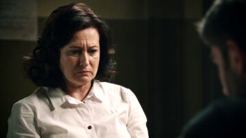 Remedios sigue mintiendo y afirma ser culpable del robo ante las amenazas de Gabriel 