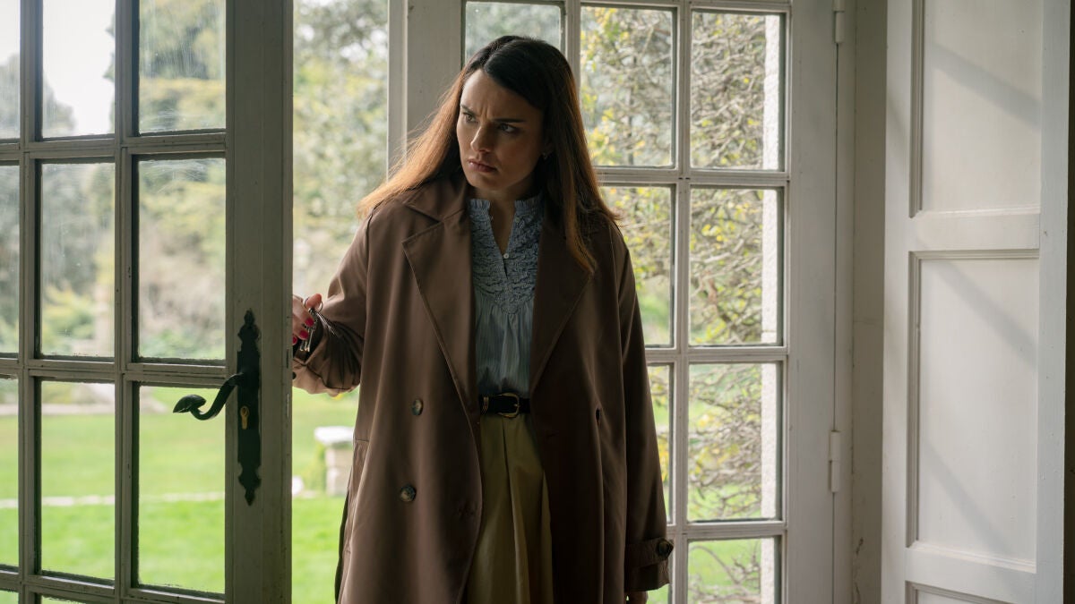 Avance semanal de Sueños de libertad: Santiago reaparece en la vida de Fina  buscando venganza