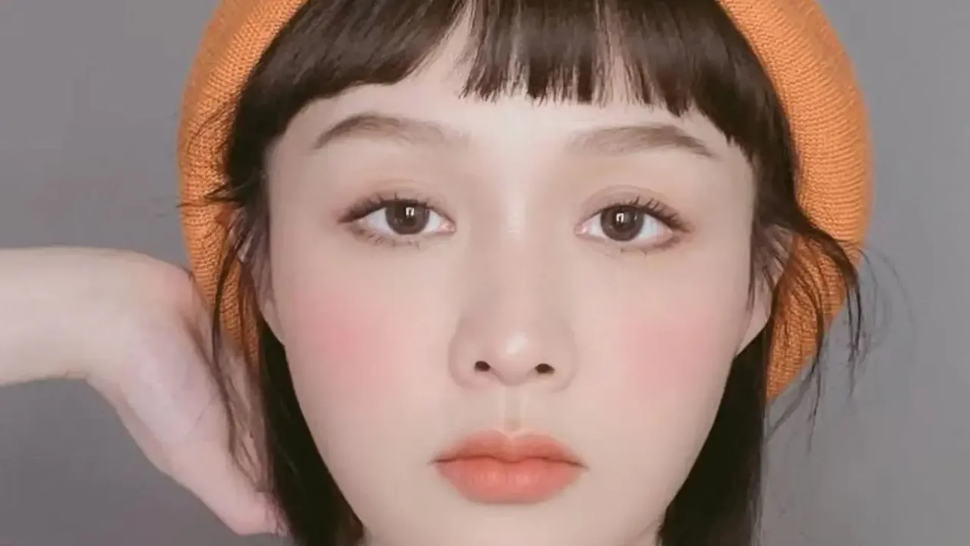 Muere a los 36 años la influencer Liz Lin Ruoyu, referente de la belleza en redes sociales Muere a los 36 años la influencer Liz Lin Ruoyu, referente de la belleza en redes sociales