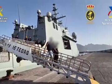 Encuentran tres toneladas de cocaína en un remolcador al oeste de Canarias