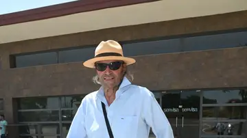 Amador Mohedano, en el tanatorio tras la muerte de Michu Amador Mohedano, en el tanatorio tras la muerte de Michu