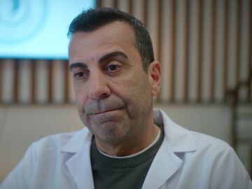 Tolga ayuda a Bahar a reconocerse sin miedo en una sesi&oacute;n que la marca para siempre