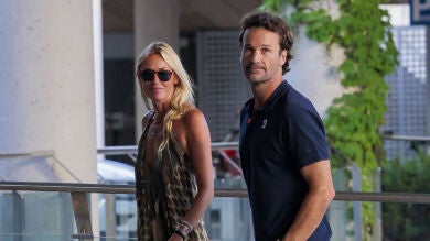 Carlos Moyá y Carolina Cerezuela visitan a Jaume Anglada en el hospital: el cantante lleva más de 10 días ingresado