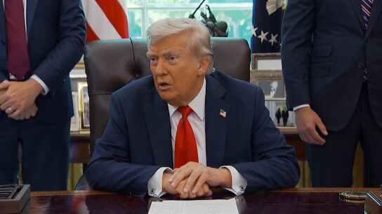 Trump defiende sus pol&iacute;ticas aplicadas en las calles de Washington