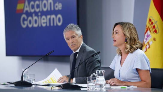 El ministro del Interior, Fernando Grande-Marlaska, y la ministra para la Transici&oacute;n Ecol&oacute;gica, Sara Aagesen