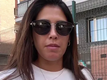 Gabriela Guillén atendiendo a la prensa Gabriela Guillén atendiendo a la prensa