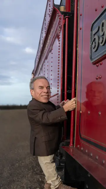 Warwick Davis vuelve a ser el Profesor Filius Flitwick en Harry Potter Warwick Davis vuelve a ser el Profesor Filius Flitwick en Harry Potter