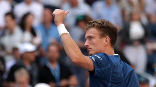 Jiri Lehecka celebra un punto en el US Open