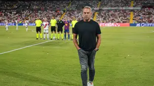 Hansi Flick en el estadio de Vallecas Hansi Flick en el estadio de Vallecas