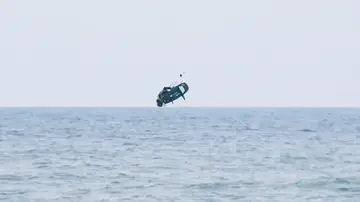 Un competidor en el Mundial de Hydrofoil Un competidor en el Mundial de Hydrofoil