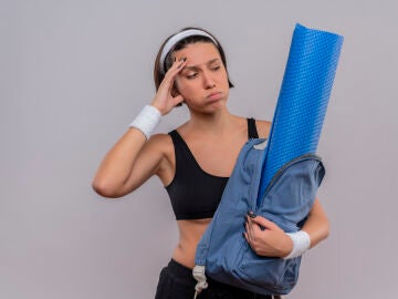 Mujer vestida para hacer deporte