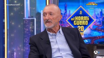 Arturo Pérez-Reverte habla sin tapujos del expresidente: "Zapatero era tonto y se hizo malo"
