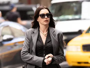Anne Hathaway rodando El diablo viste de Prada 2 Anne Hathaway rodando El diablo viste de Prada 2