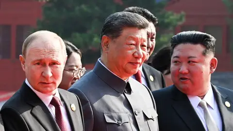 Vladimir Putin, Xi Jinping y Kim Jong-Un Vladimir Putin, Xi Jinping y Kim Jong-Un