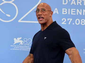 Dwayne Johnson presentando en el Festival de Venecia The Smashing Machine Dwayne Johnson presentando en el Festival de Venecia The Smashing Machine