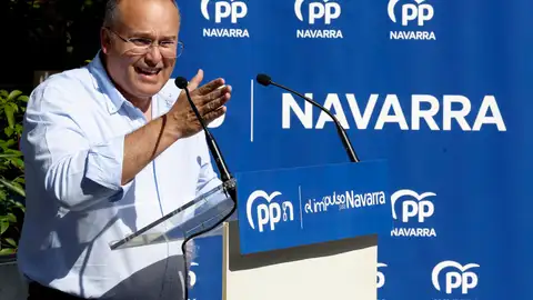 El Gobierno acusa al PP de apelar a la violencia por el comentario de Tellado sobre "cavar la fosa" del Gobierno El Gobierno acusa al PP de apelar a la violencia por el comentario de Tellado sobre "cavar la fosa" del Gobierno