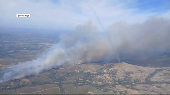 Zamora vuelve a estar en alerta: un incendio de nivel 2 obliga a confinar Castromil