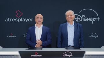 José Antonio Antón (Director General de Atresmedia Audiovisual) y Simon Amselem (consejero delegado The Walt Disney Company España&Portugal)