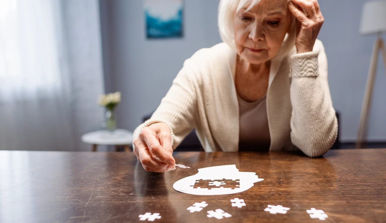 Mujer con Alzheimer