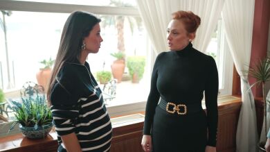 Pelin se cree más que nadie por estar embarazada y recibe la respuesta más contundente de İfakat