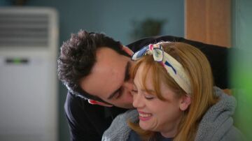 Bahar y Evren preparan muy ilusionados su boda, esta noche en Renacer