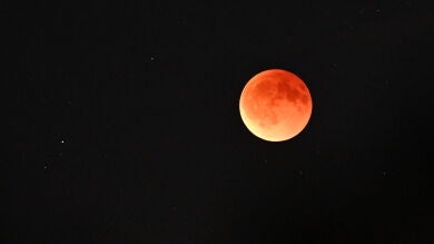  La Luna y el ciclo menstrual: una conexión ancestral alterada por la luz de las pantallas