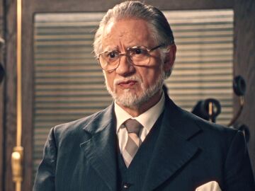 Cap&iacute;tulo 389 de Sue&ntilde;os de libertad; 9 de septiembre: Dami&aacute;n pide a &Aacute;ngela que le ayude a reconciliarse con Tasio 