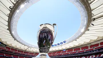 El trofeo de la Champions, en el Metropolitano el 1 de junio de 2019 El trofeo de la Champions, en el Metropolitano el 1 de junio de 2019
