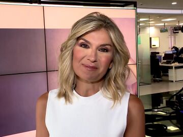 Sandra Golpe, presentadora y directora de Noticias 1
