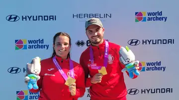 Elia Canales y Andrés Temiño tras ganar el campeonato del mundo, Elia Canales y Andrés Temiño tras ganar el campeonato del mundo,